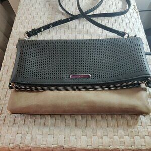 Purse,  Foldover in black & tan. Ideal for Travel with 2 zippered  compartments